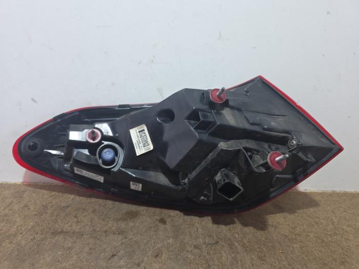 Luz trasera derecha Mercedes C-Klasse