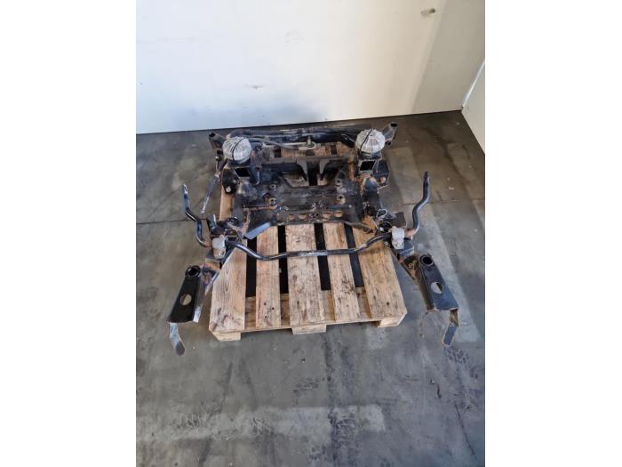 Subframe Mercedes Vito