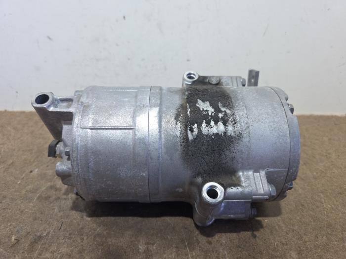 Pompe clim Mercedes C-Klasse
