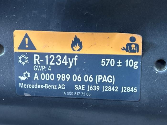 Bonnet Mercedes C-Klasse