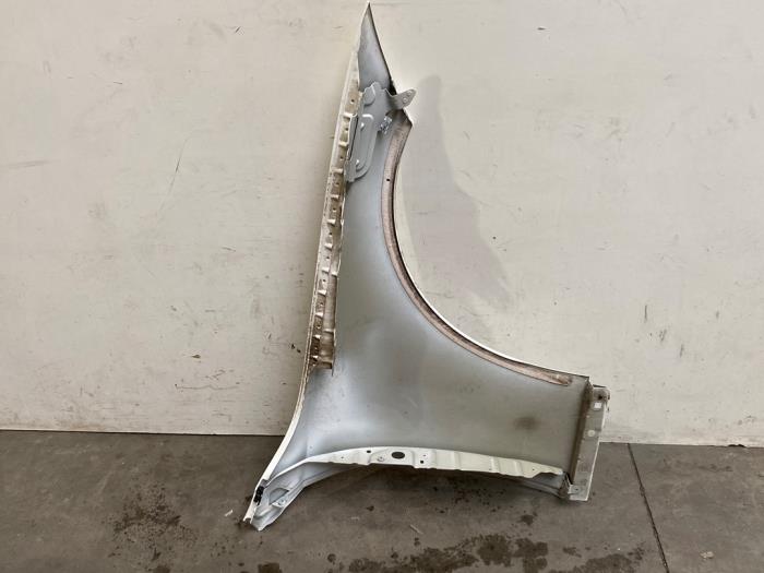 Scherm links-voor Mercedes C-Klasse