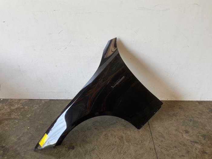 Scherm links-voor Mercedes C-Klasse