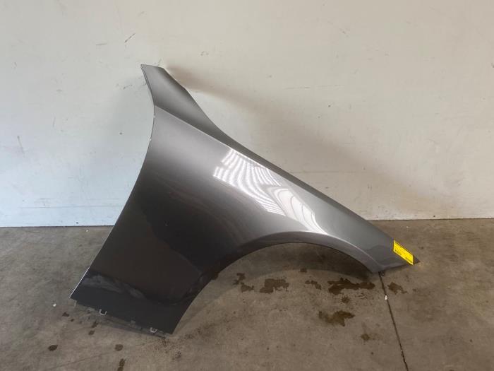 Front wing, right Mercedes C-Klasse
