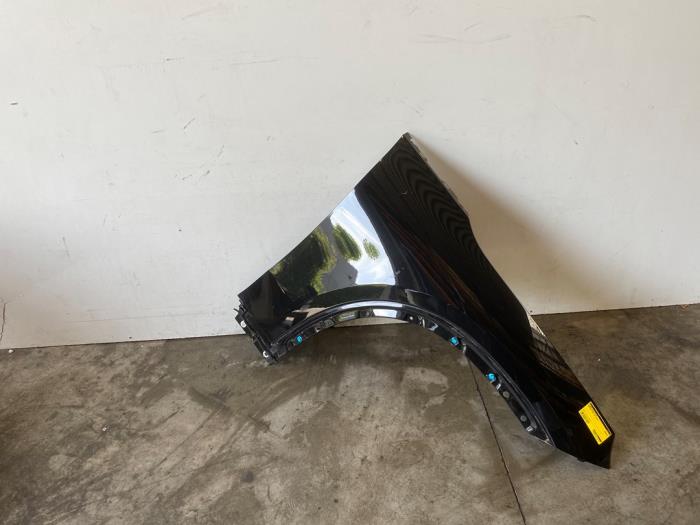 Front wing, right Mercedes EQE