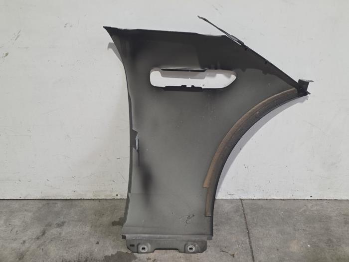 Front wing, left Mercedes EQE