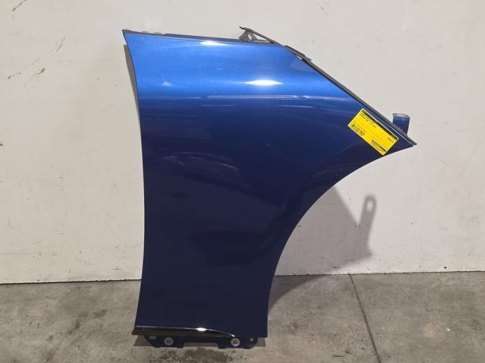 Front wing, right Mercedes EQE