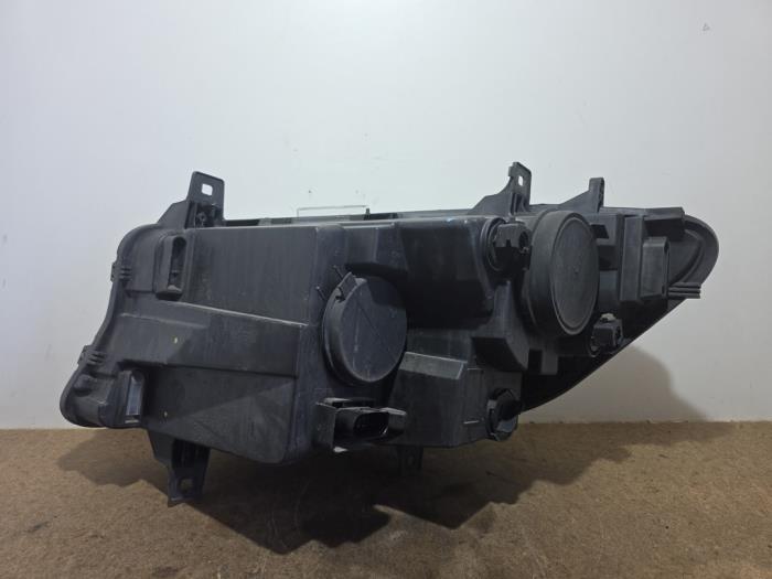 Phare droit Mercedes Sprinter