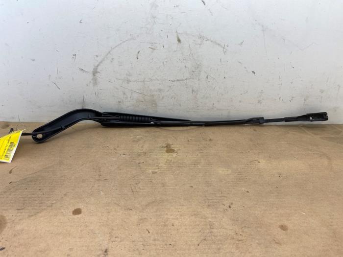 Front wiper arm Mercedes Sprinter