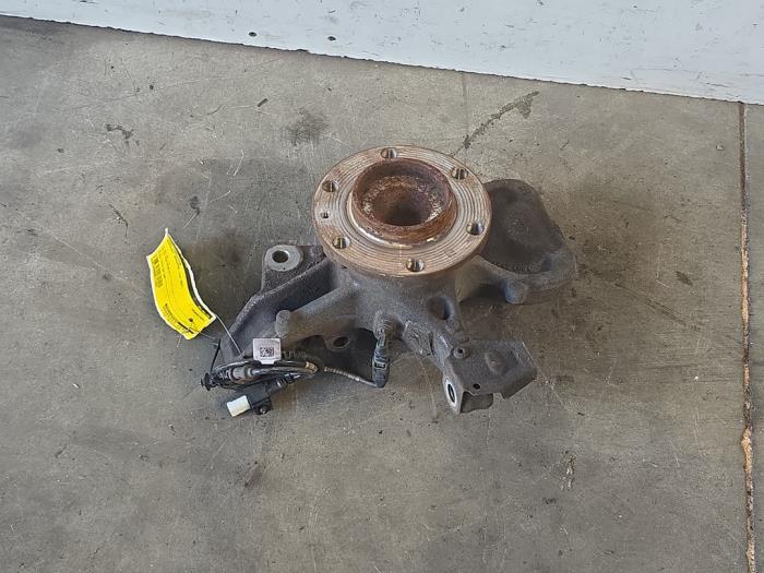 Achsschenkel links vorne Mercedes Sprinter
