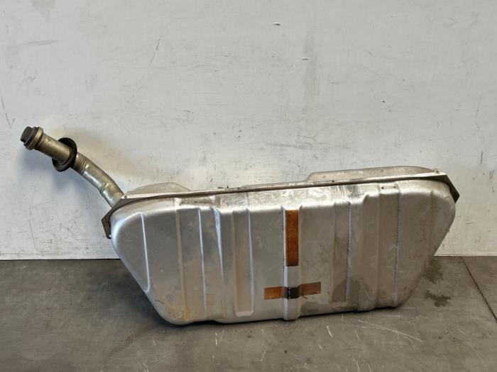 Tank Mercedes 200 - 500