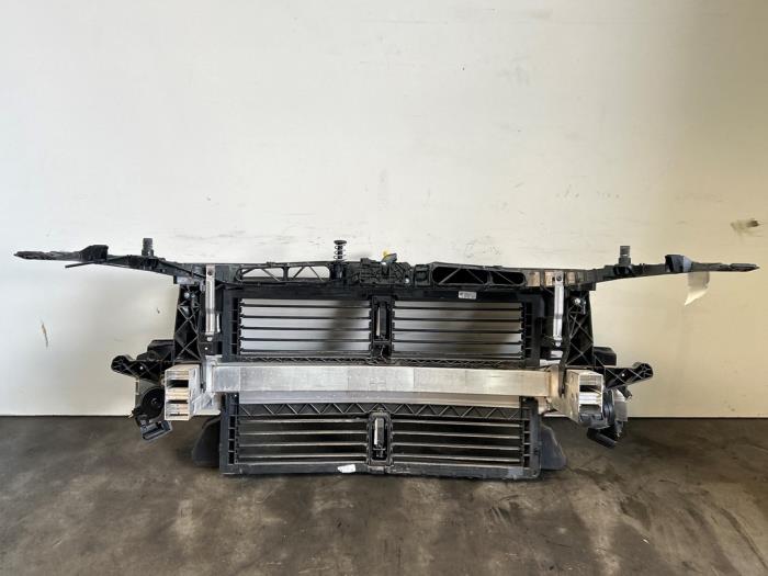Vorderwand Mercedes GLB-Klasse