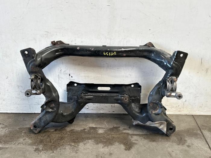 Subframe Mercedes E-Klasse
