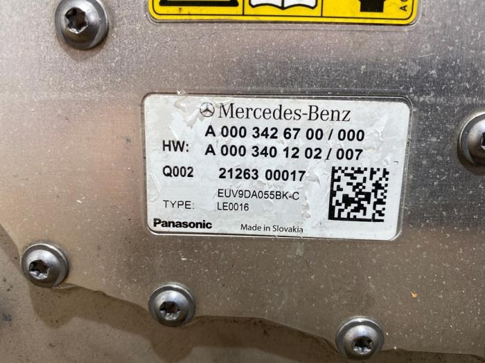 Convertisseur Mercedes EQA