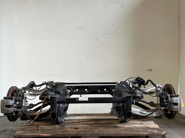 Hinterachse 4x4 Mercedes EQC