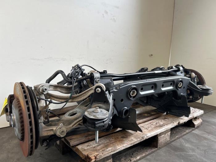 Hinterachse 4x4 Mercedes EQC