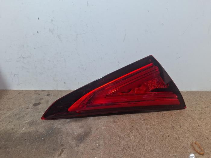 Luz trasera izquierda Mercedes CLS-Klasse