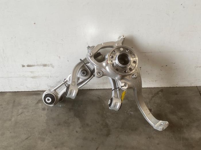 Achsschenkel links vorne Mercedes CLS-Klasse
