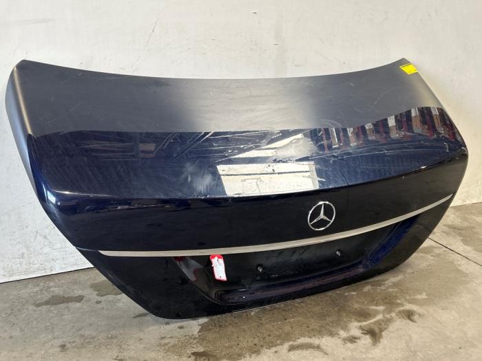 Tylna klapa Mercedes S-Klasse