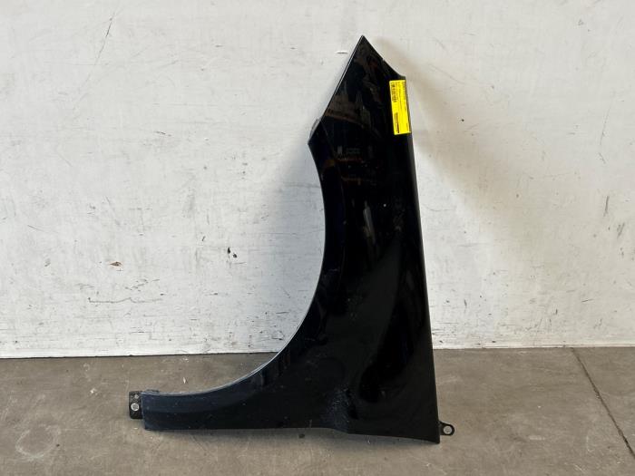 Scherm links-voor Mercedes B-Klasse