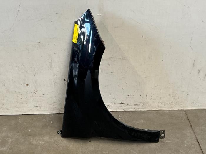 Scherm rechts-voor Mercedes B-Klasse