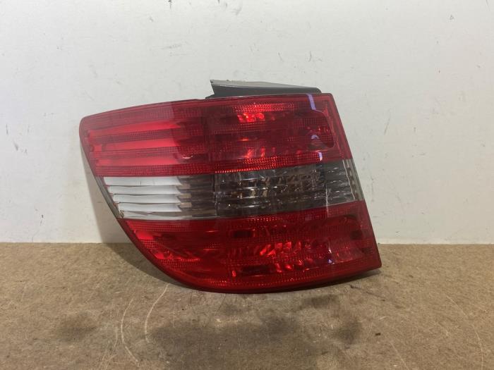 Rücklicht links Mercedes B-Klasse
