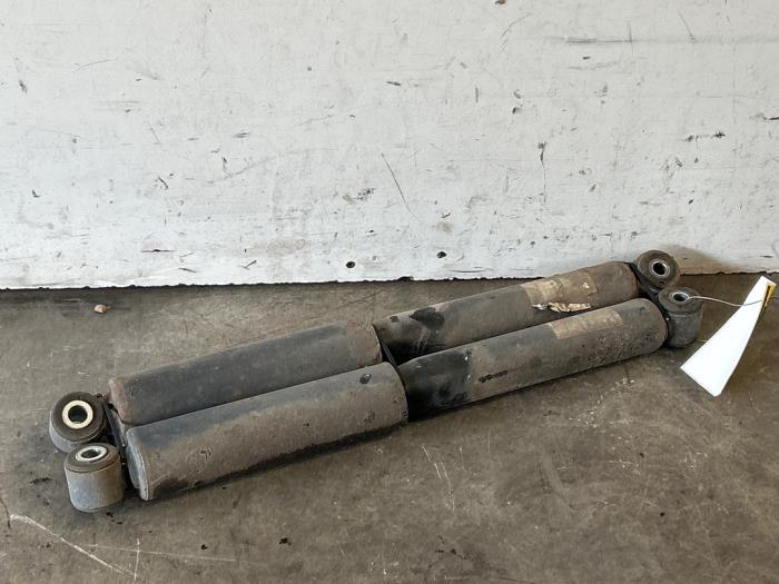 Shock absorber kit Mercedes Sprinter