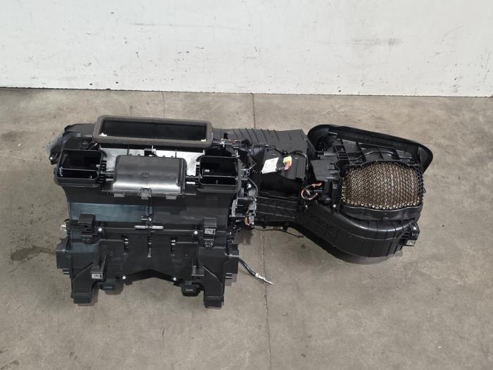 Cuerpo de calefactor Mercedes C-Klasse