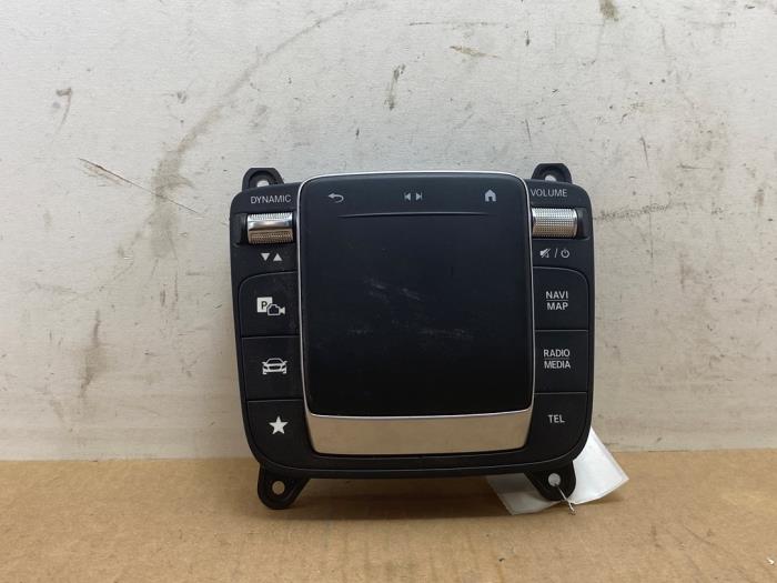Bediening boordcomputer Mercedes CLA