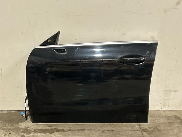 Portier 4Deurs links-voor Mercedes CLA