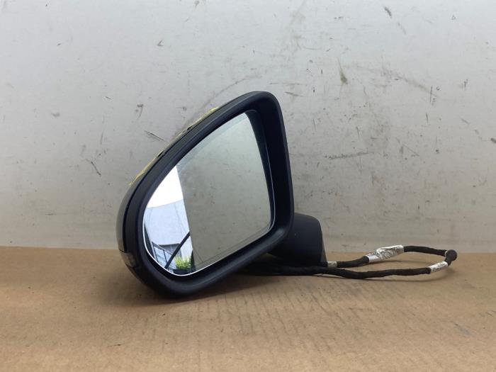 Retrovisor externo izquierda Mercedes CLA