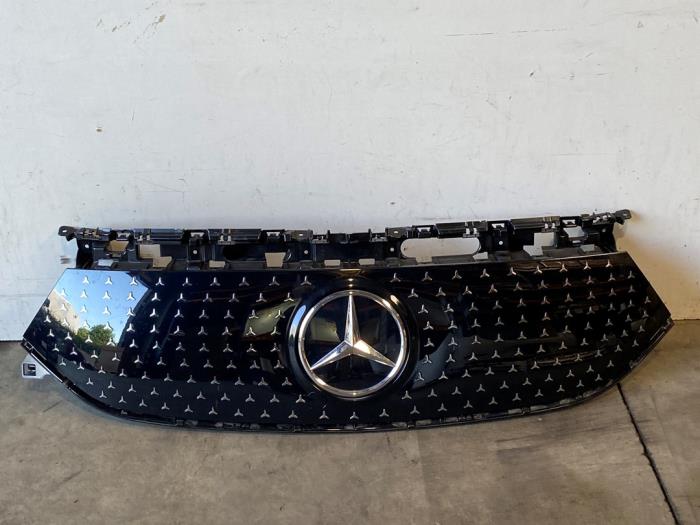 Grille Mercedes EQB