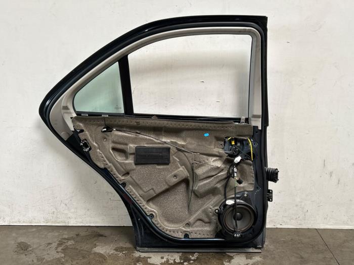 Tür 4-türig links hinten Mercedes S-Klasse