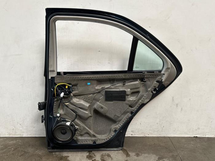 Rear door 4-door, right Mercedes S-Klasse