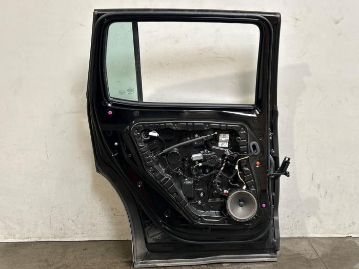 Portier 4Deurs links-achter Mercedes GLB-Klasse