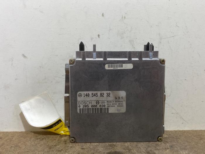 EGR tube Mercedes 260SE-600SEL