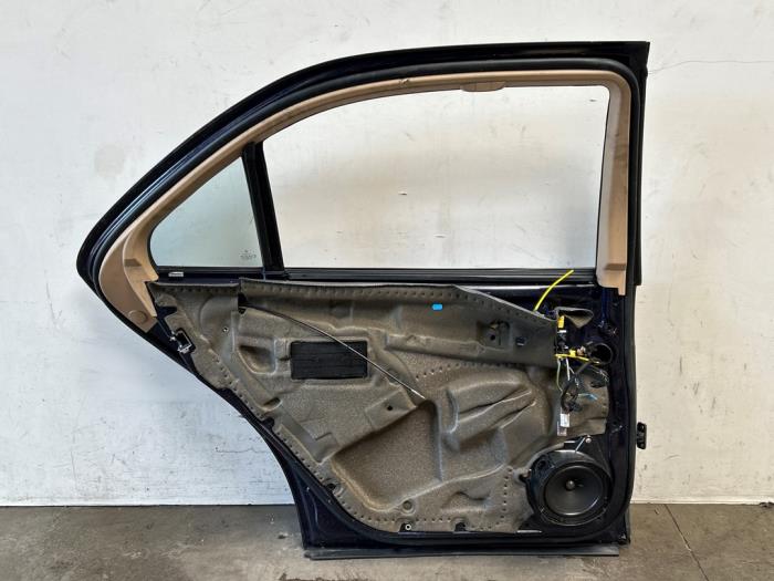 Puerta de 4 puertas izquierda detrás Mercedes S-Klasse