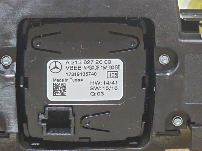 Commande ordinateur de bord Mercedes CLS-Klasse