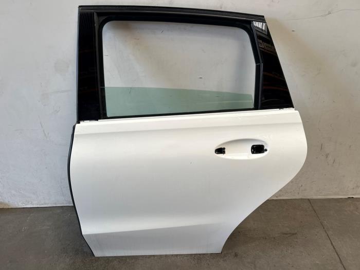 Portier 4Deurs links-achter Mercedes B-Klasse