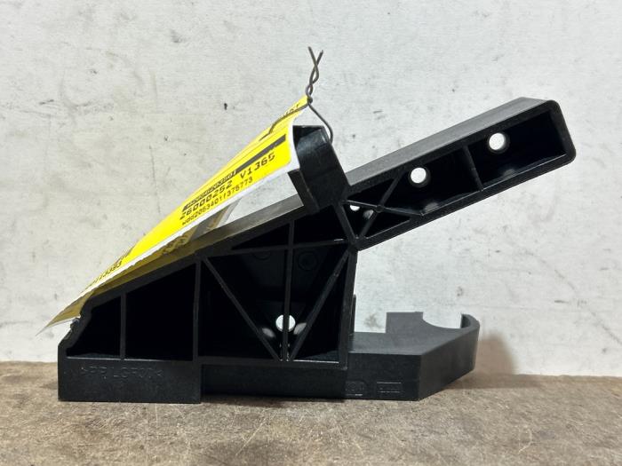 Support (miscellaneous) Mercedes C-Klasse