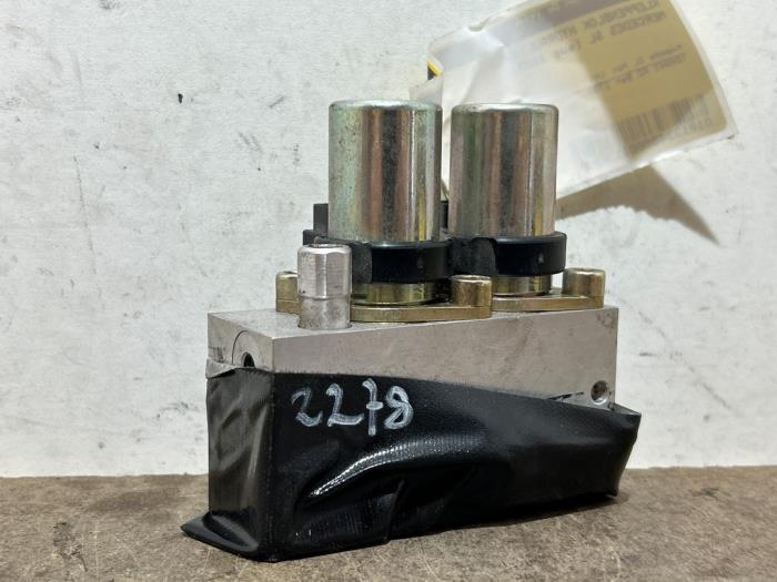 Hydraulic valve unit Mercedes SL