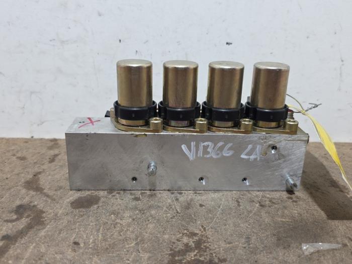 Ventilblock hydraulisch Mercedes SL