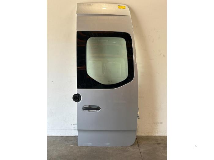Puerta trasera furgoneta Mercedes Sprinter