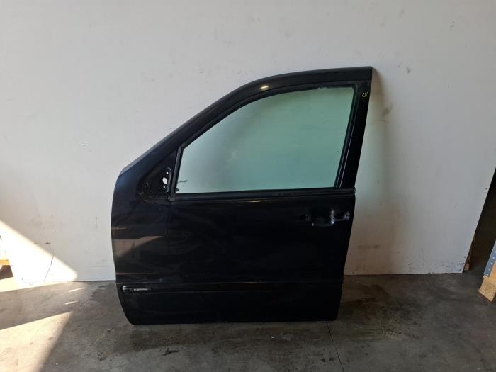Portier 4Deurs links-voor Mercedes ML-Klasse