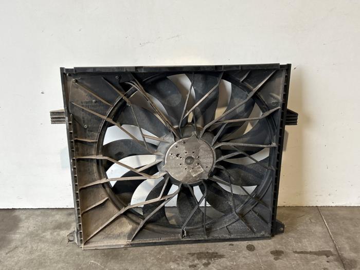 Ventilador de enfriamiento del motor Mercedes ML-Klasse