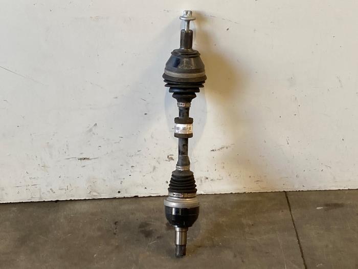 Front drive shaft, left Mercedes B-Klasse