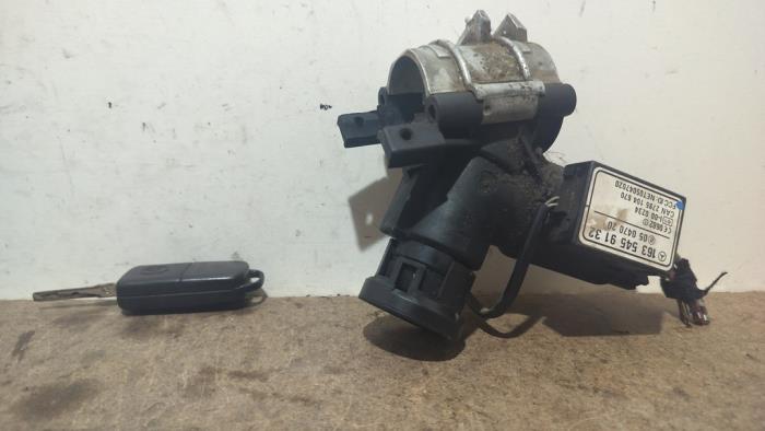 Cerradura de contacto y llave Mercedes ML-Klasse