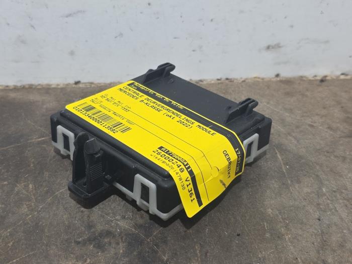 Central door locking module Mercedes B-Klasse