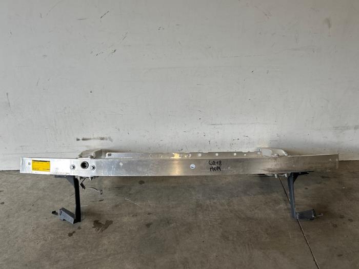 Crossmember front part Mercedes CLS-Klasse