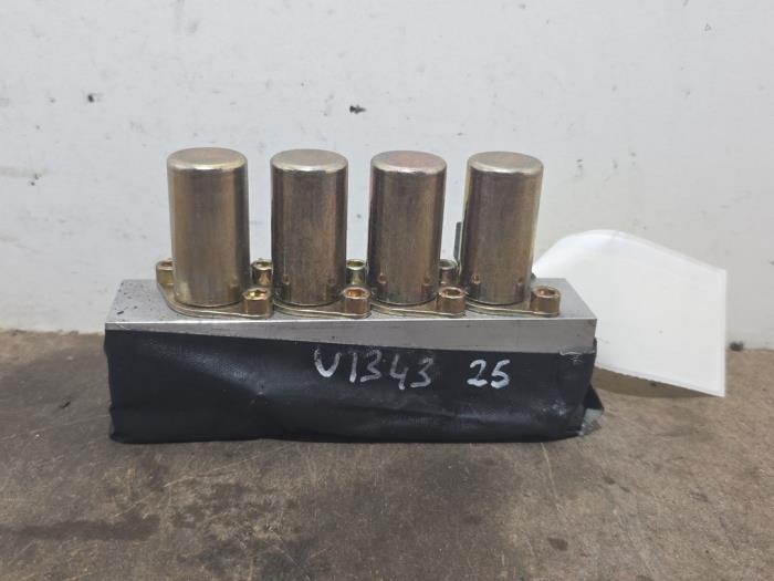 Kleppenblok hydraulisch Mercedes SL
