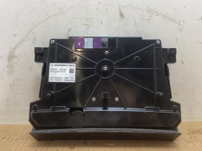 Eclairage intérieur avant Mercedes C-Klasse